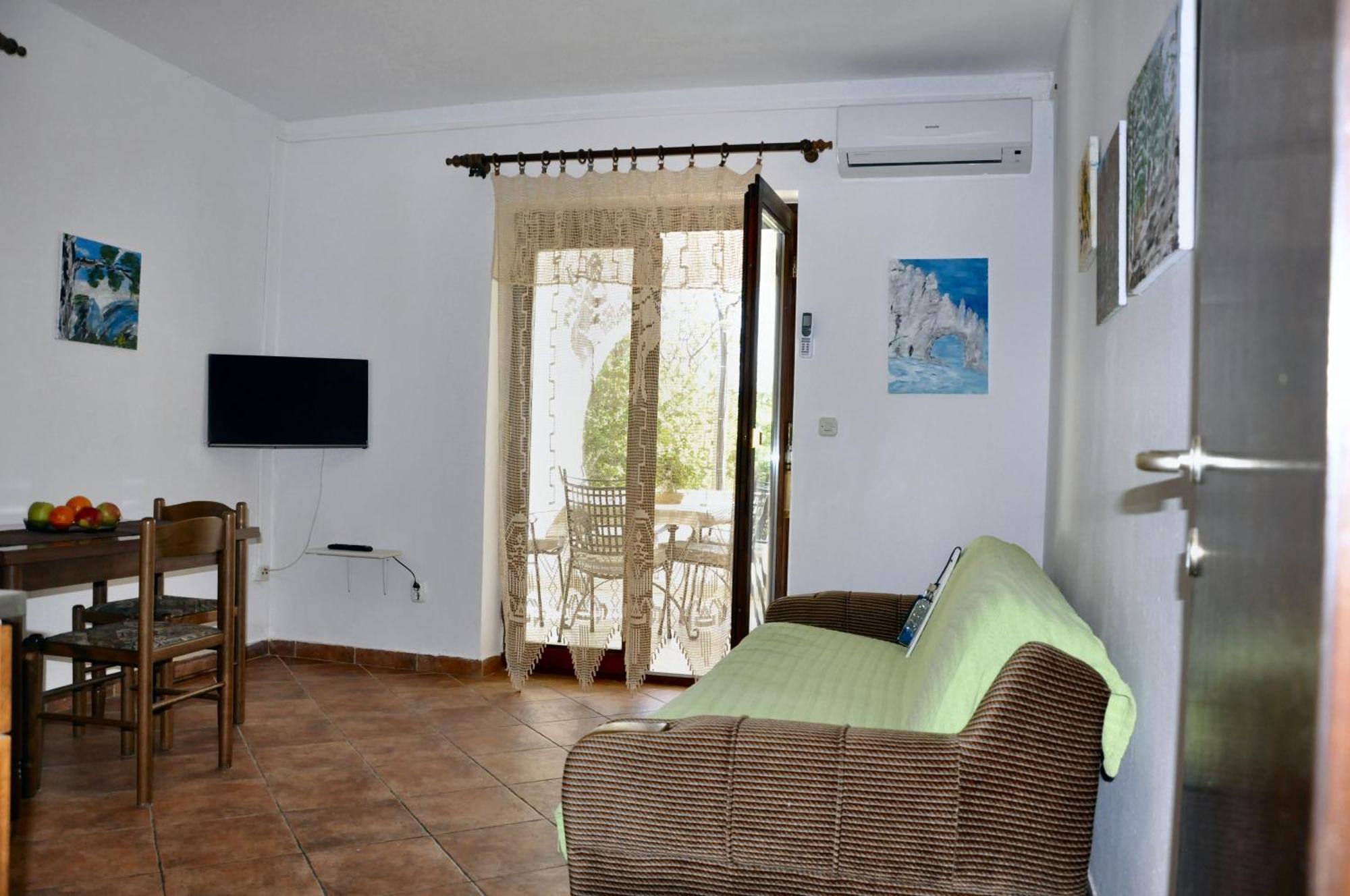 Apartments Vukelic Starigrad Paklenica Exterior photo