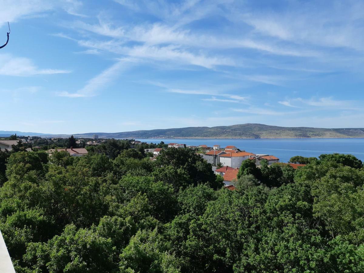 Apartments Vukelic Starigrad Paklenica Exterior photo